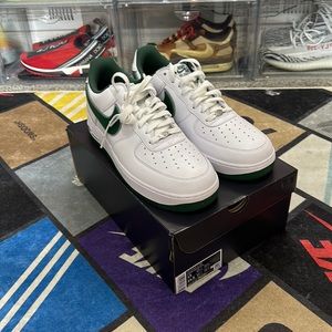 Nike Air Force 1 Le Bron’s